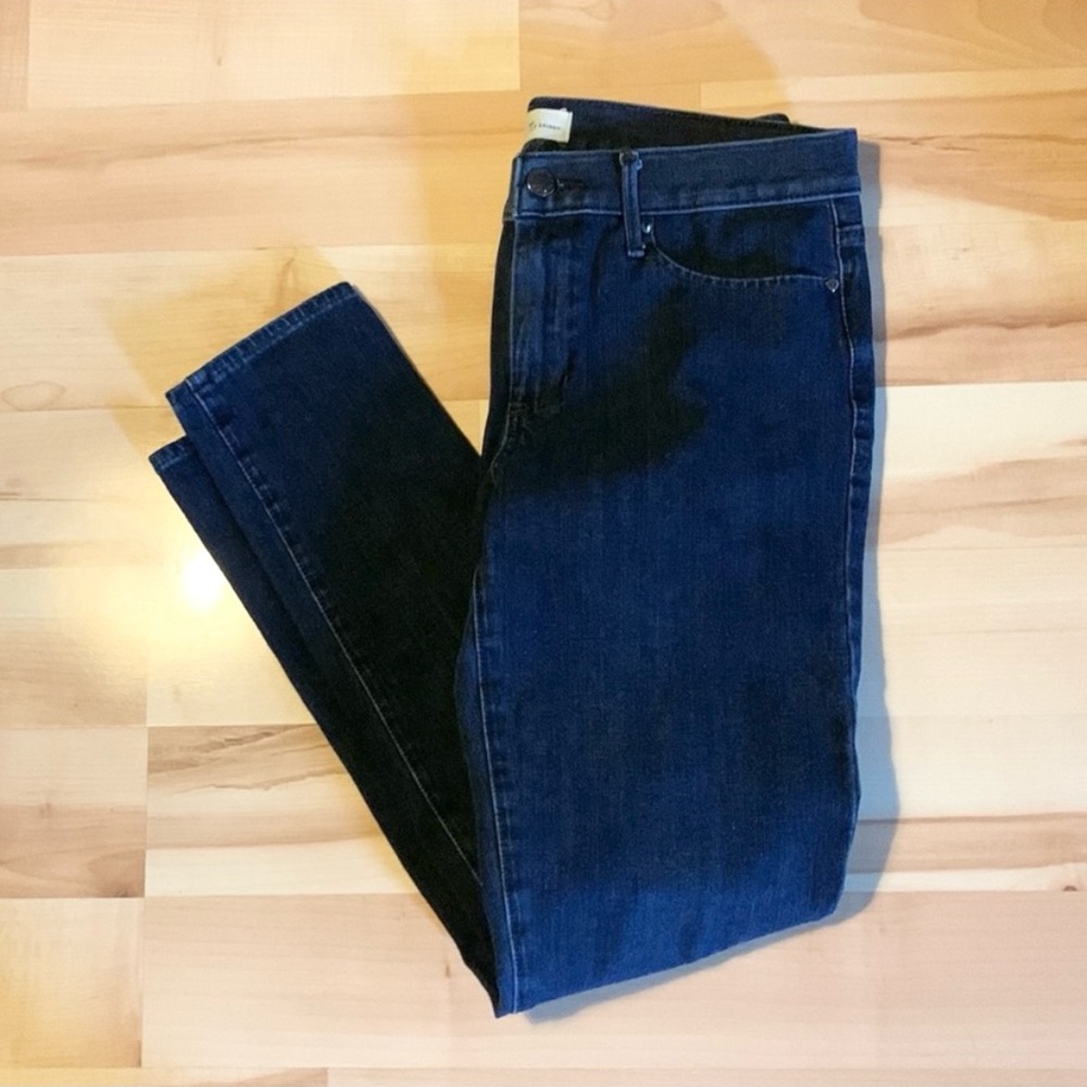 Gap 1969 Mid Rise True Skinny Jeans Size 28 - Picture 8 of 10